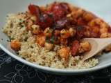 Ragoût de chorizo, pois chiches et tomates cerises, pilaf de boulgour comme un couscous