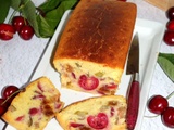 Cake aux cerises et aux figues