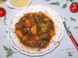 Tajine de joues de boeuf aux légumes et aux épices