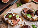 Bruschettas aux figues et cottage cheese