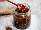 Chili crunch: huile chinoise parfumée et croustillante