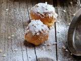 Dunes blanches: chouquettes garnies de crème vanillée