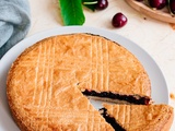 Gâteau basque aux cerises