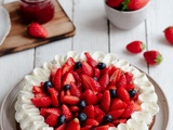 Tarte aux fraises, chantilly vanillée et sablé breton