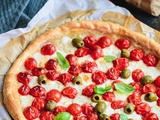 Tarte feuilletée aux tomates et mozzarella