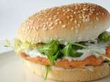 Salmon burger with dill yogurt sauce