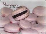 Macaron à la mûre