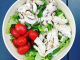 Salade bowl de poulet, aux champignons frais et aux tomates de Poussey