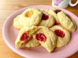 Sprinkle jam cookies (sablés à la confiture et aux billes de sucre)