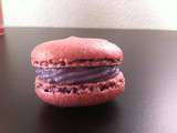 Macaron à la violette