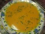 Potage de carotte à la crème et au miel