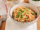 Spaghetti et petits pois au lait de coco et curry thaï