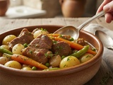 Traditionnelle du navarin d’agneau aux petits légumes