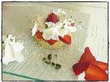 Fraises, Chantilly et son Biscuit Coco,