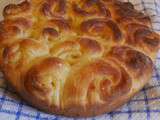 Brioche bigoudis légère à la fleur d’oranger