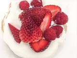 Pavlova aux fruits rouges