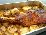 Épaule d’agneau avec pommes de terre au four