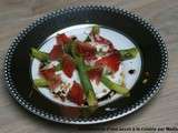 Asperges au jambon de Parme, pistaches et chantilly de chèvre frais