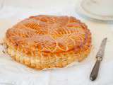 Galette des rois aux noix de pecan et bergamote