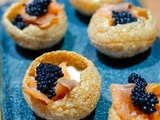 Croustillants au saumon fumé Irish, crème de feta et caviar d'algues