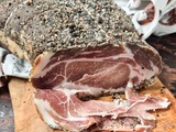 Porc séché au frigo, comme une coppa