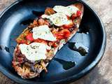 Toast alla caponata et mozzarella