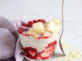 Pudding de chia et millet aux framboises, poire et cardamome