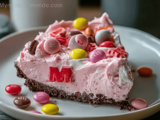 No-Bake Pink Candy Cheesecake with mm Snickers Dessert