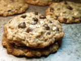 Oatmeal Chocolate Chip Cookies Recipe for Soft and Chewy Treats