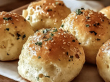 Pillsbury Biscuit Garlic Butter Cheese Bombs Recipe Quick and Easy