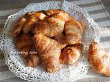 Croissants en pâte à couque