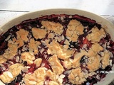 Mi-crumble mi-cobbler aux fruits rouges