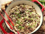 Nouilles ramen au bœuf et aux oignons
