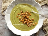 Velouté de courgettes aux pois chiches rôtis