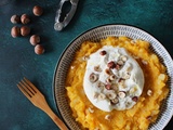 Purée de butternut à la burrata et aux noisettes