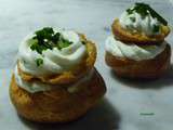 Mini religieuse a la chantilly de chevre frais & a la ciboulette