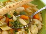 Minestrone au pesto et recette des gressins