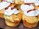 Cupcakes au chèvre, chorizo et basilic