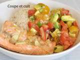 Papillote de saumon, salsa tomates avocat