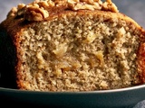 Cake moelleux à la banane aux fruits caramélisés et farines rustiques