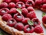 Tarte aux framboises rustique : amande et cœur fruité