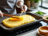 Comment préparer une omelette japonaise moelleuse et savoureuse