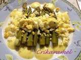 Asperges vertes, oeufs durs et sauce mousseline au curry