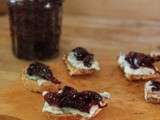 Chutney de chou rouge et petits toasts