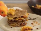 Millefeuille de galettes de sarrasin, pommes et noisette