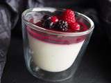 Panna cotta vanille fruits rouges