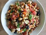 Salade de pois chiches, fêta et herbes fraîches