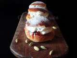 Semla, une petite brioche suédoise bien gourmande