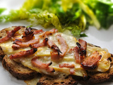 Tartines reblochon-lardons