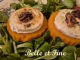 Chèvre chaud sur une tranche de butternut